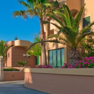 Silver Beach Hotel and Apartments