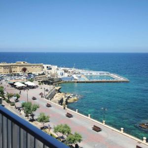 Sliema Chalet Hotel