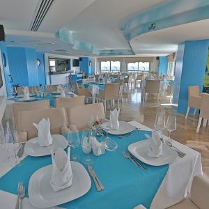 Hotel Heaven Beach Resort and Spa