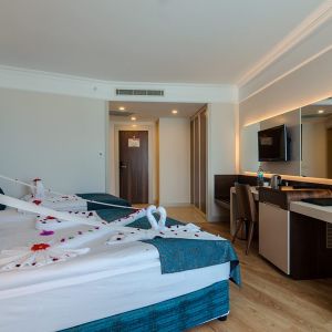 The Lumos Deluxe Resort Hotel and Spa