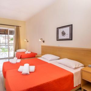 Hotel Across Opera Blue (Ex. Hotel Omiros)