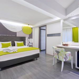 Hotel Semiramis City