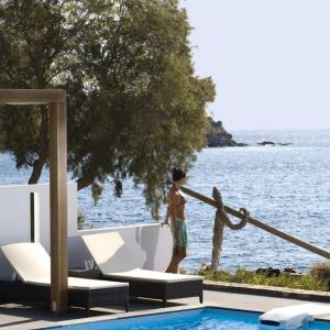 Minos Beach Art Hotel