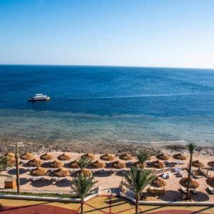 Sunrise Remal Beach Resort