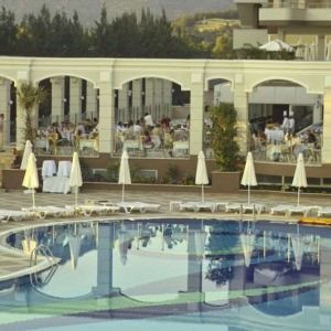 Hotel Holiday Garden