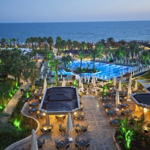 Crystal Tat Beach Golf Resort