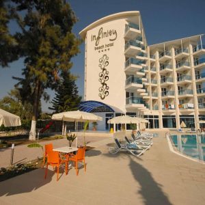 Hotel Infinity Beach