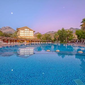 Amara Luxury Resort and Villas