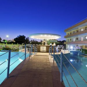 Hotel Bayside Katsaras