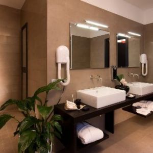 Hotel Excel Montenario
