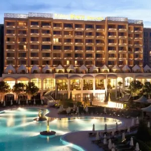 Hotel Barcelo Royal Beach