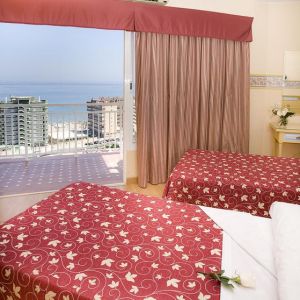 Monarque Torreblanca Fuengirola