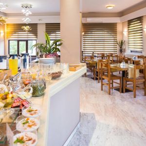 Eltina Hotel