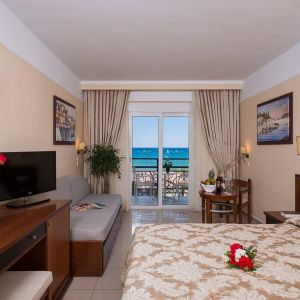 Hotel Vantaris Beach