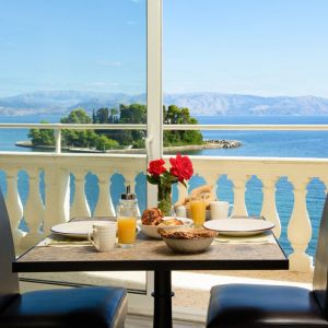 Pontikonisi Hotel