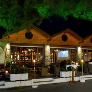 Hotel Alexander Beach and Village
