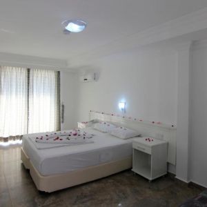 Hotel Bariscan