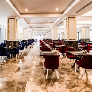 Hotel Granada Luxury Red