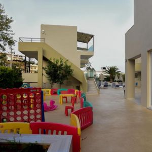 Blue Horizon Apartments
