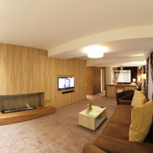 Complex Hotelier Eden
