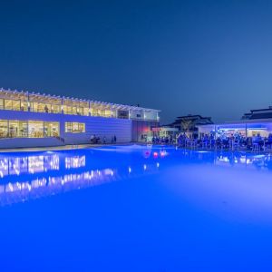 Hotel River Garden Holiday Village