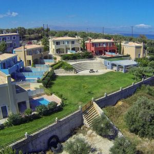 Carme Villas Resort