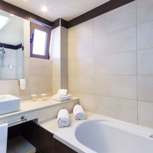 Hotel Alea and Suites