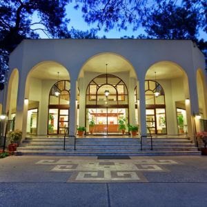 Champion Holiday Village