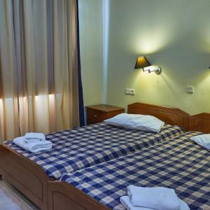 Troulis Apartament Hotel