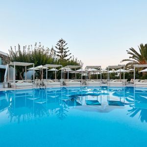 Hotel The Island