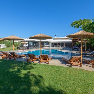 Stafilia Beach