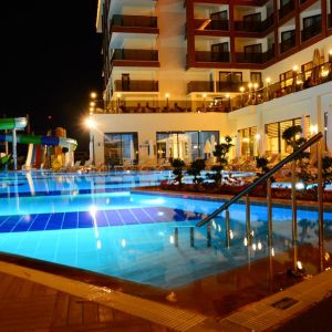 Hotel Glamour Resort Spa