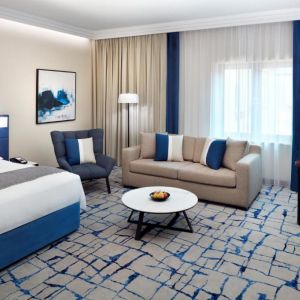 Movenpick Hotel and Apartments Bur Dubai