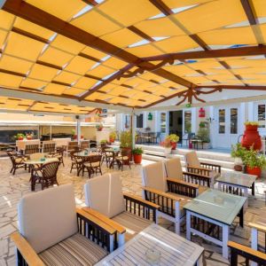 Hotel Akis