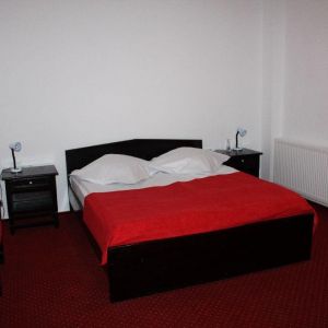 Hotel Central Calimanesti