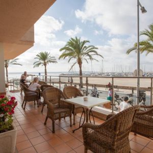 Hotel Las Arenas