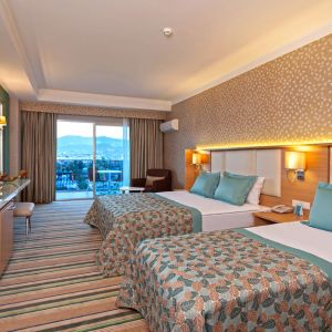 Hotel Royal Garden Beach