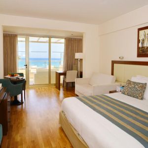 Hotel Golden Bay Beach