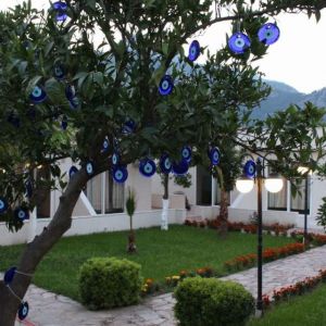CASTLE PARK HOTEL