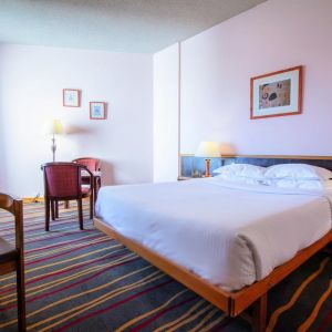 BM Beach Hotel