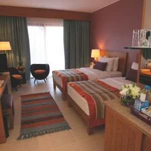 Hotel Movenpick Resort Tala Bay