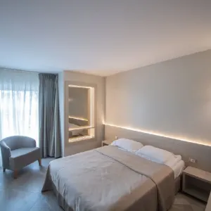 Hotel Atena Saturn
