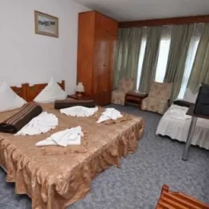 Hotel Atena Saturn