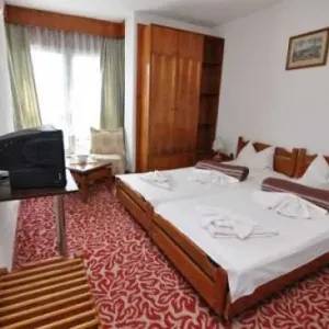 Hotel Atena Saturn