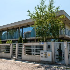 Apartamente Aifen