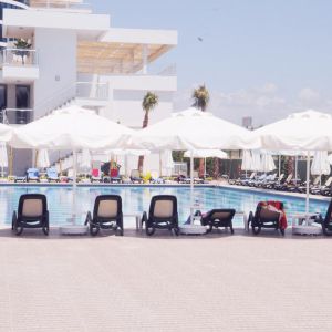 Hotel Raymar
