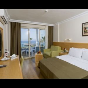 Hotel Senza Grand Santana