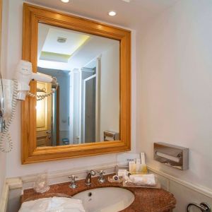 Hotel Savoy