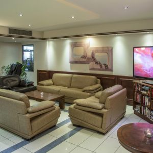 Manousos City Hotel
