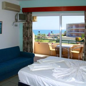 Seafront Apartments Rethymno